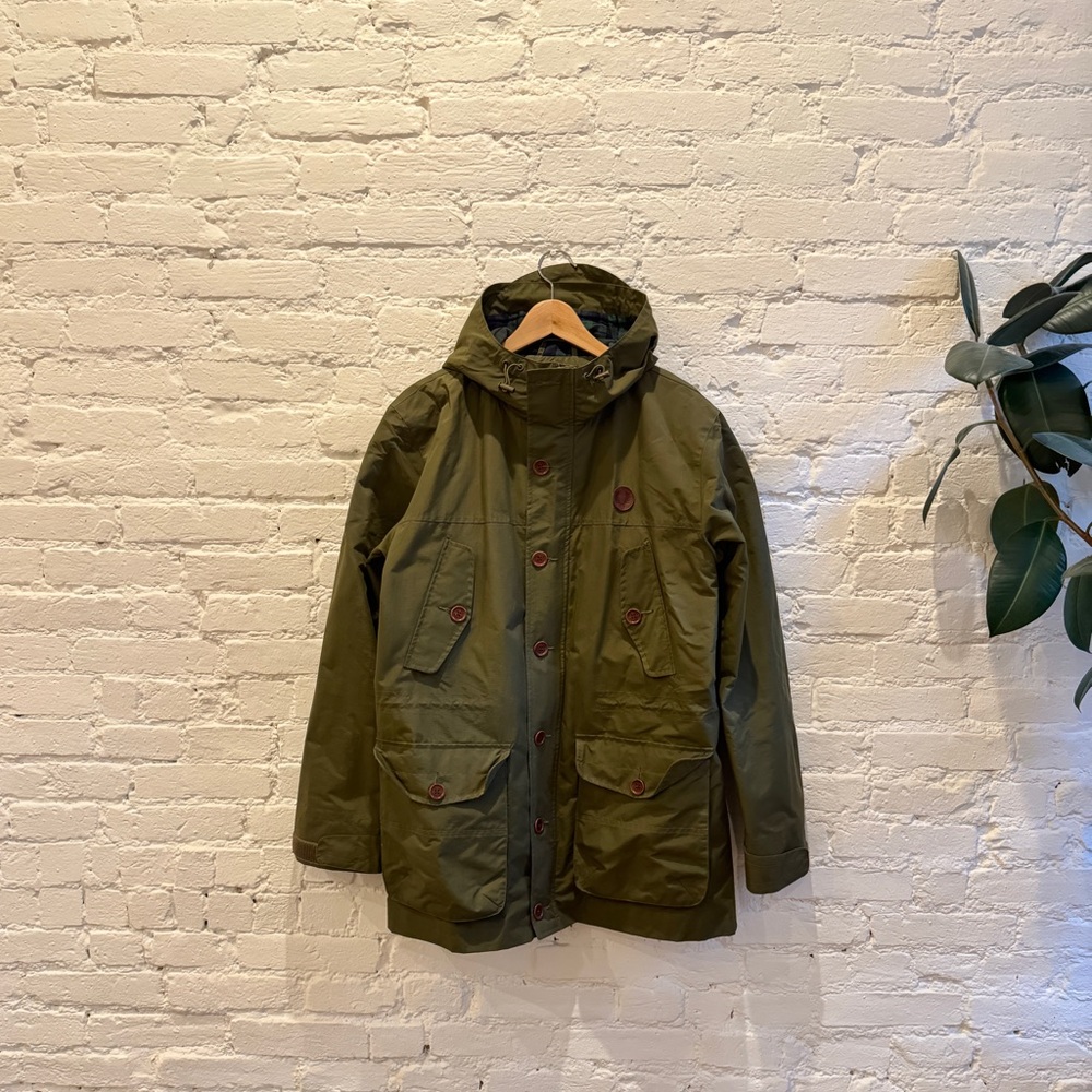 FRED PERRY | Green Parka Coat with Hood